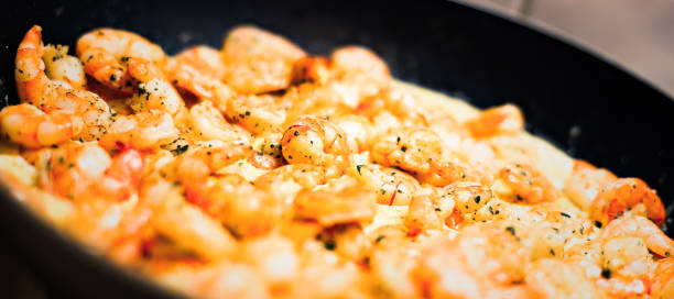 Delicious Creamy Garlic Prawns
